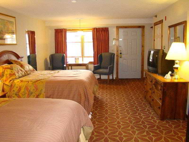 Ludlow Colonial Motel - photo 26