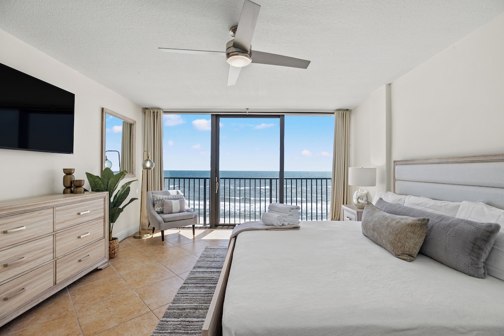Sandpiper Beacon Beach Resort - photo 54