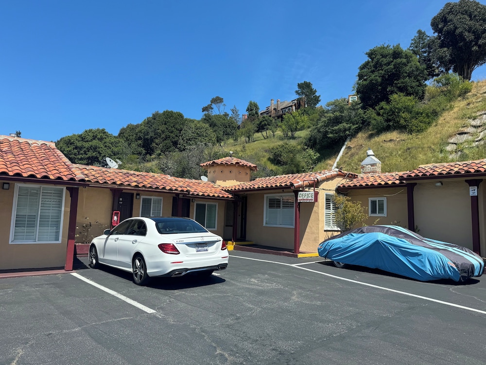 Tamalpais Motel - photo 27