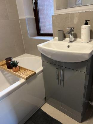 Franklin Suite Reading City Centre Free Parking Close to Station