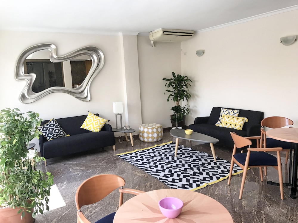 Hotel Imperial II in Cullera, Spain