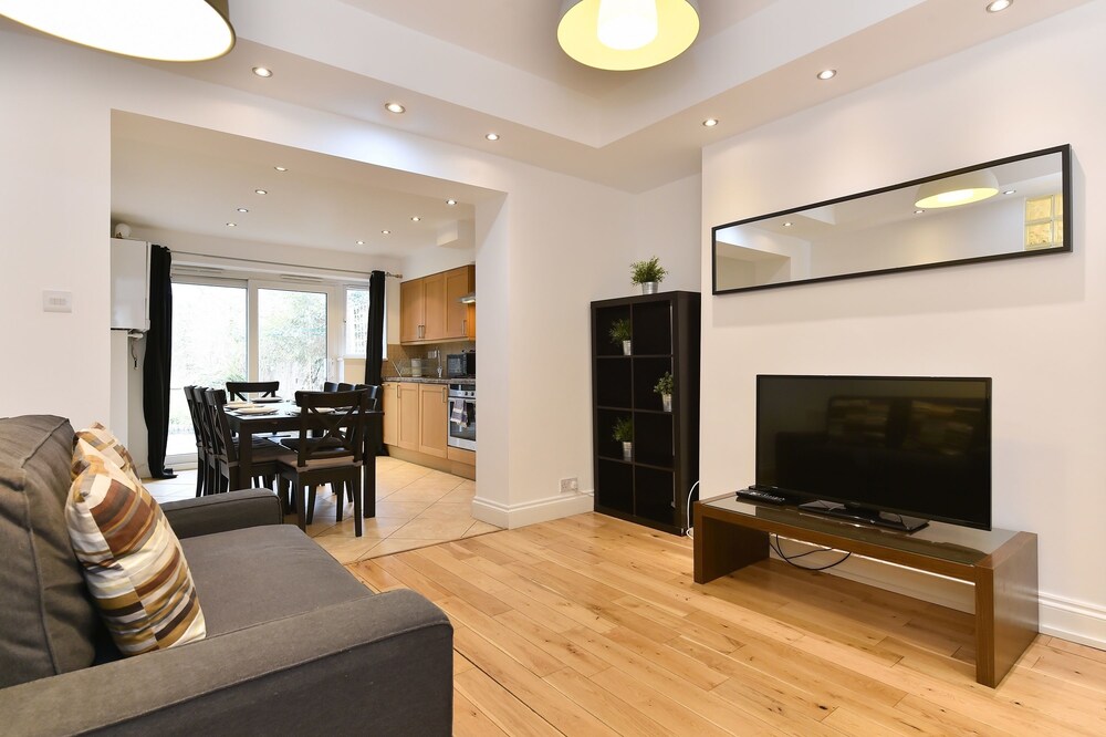 London Eye Apartments London — 4-Star Luxury Hotel in London, United Kingdom