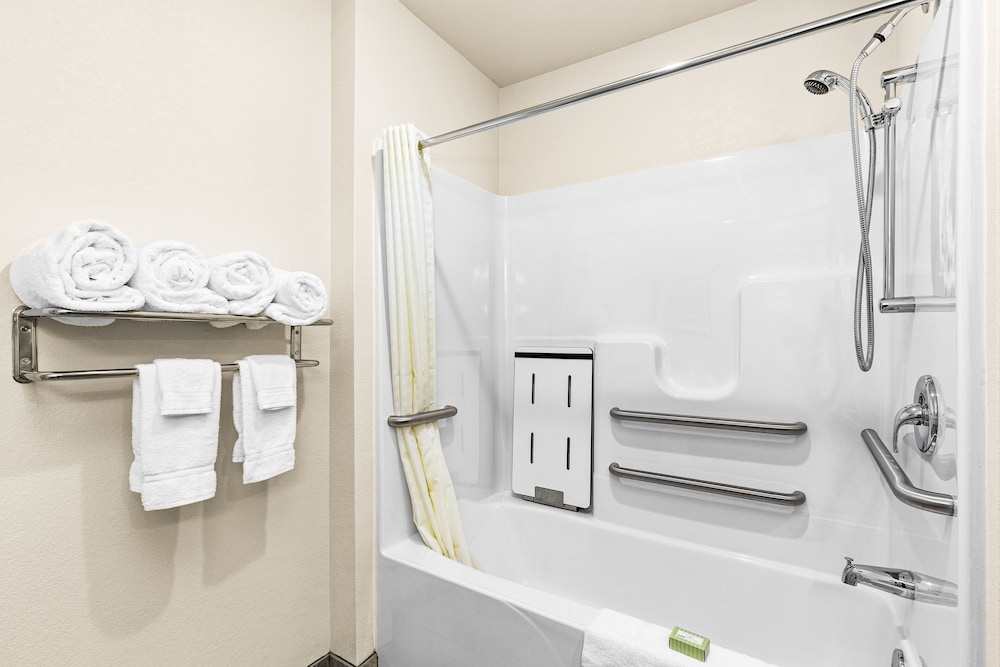 Cobblestone Hotel & Suites International Falls - photo 26