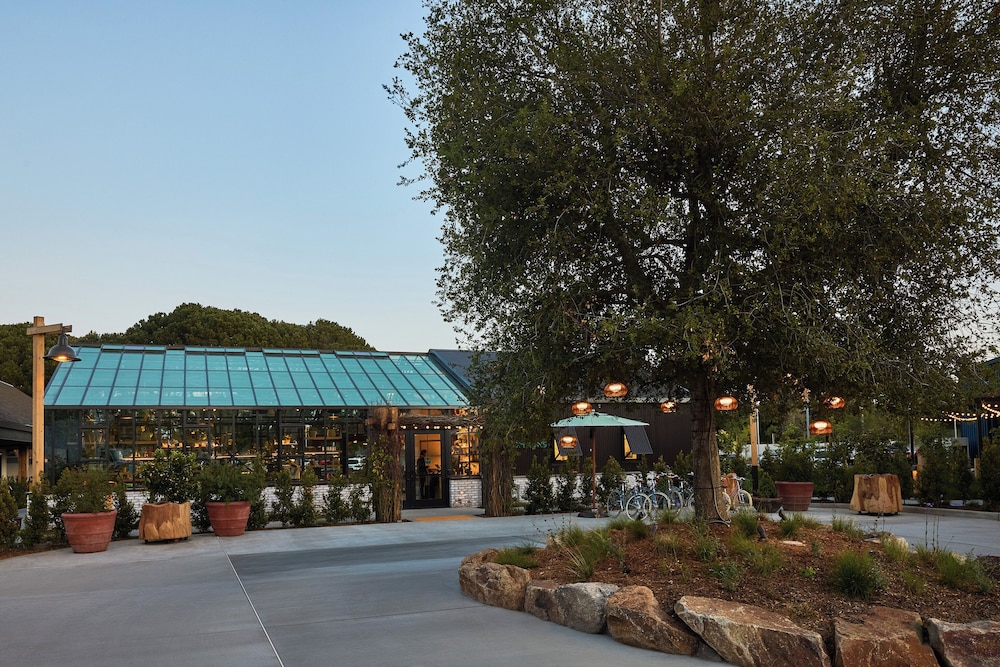 Treehouse Hotel Silicon Valley - photo 81