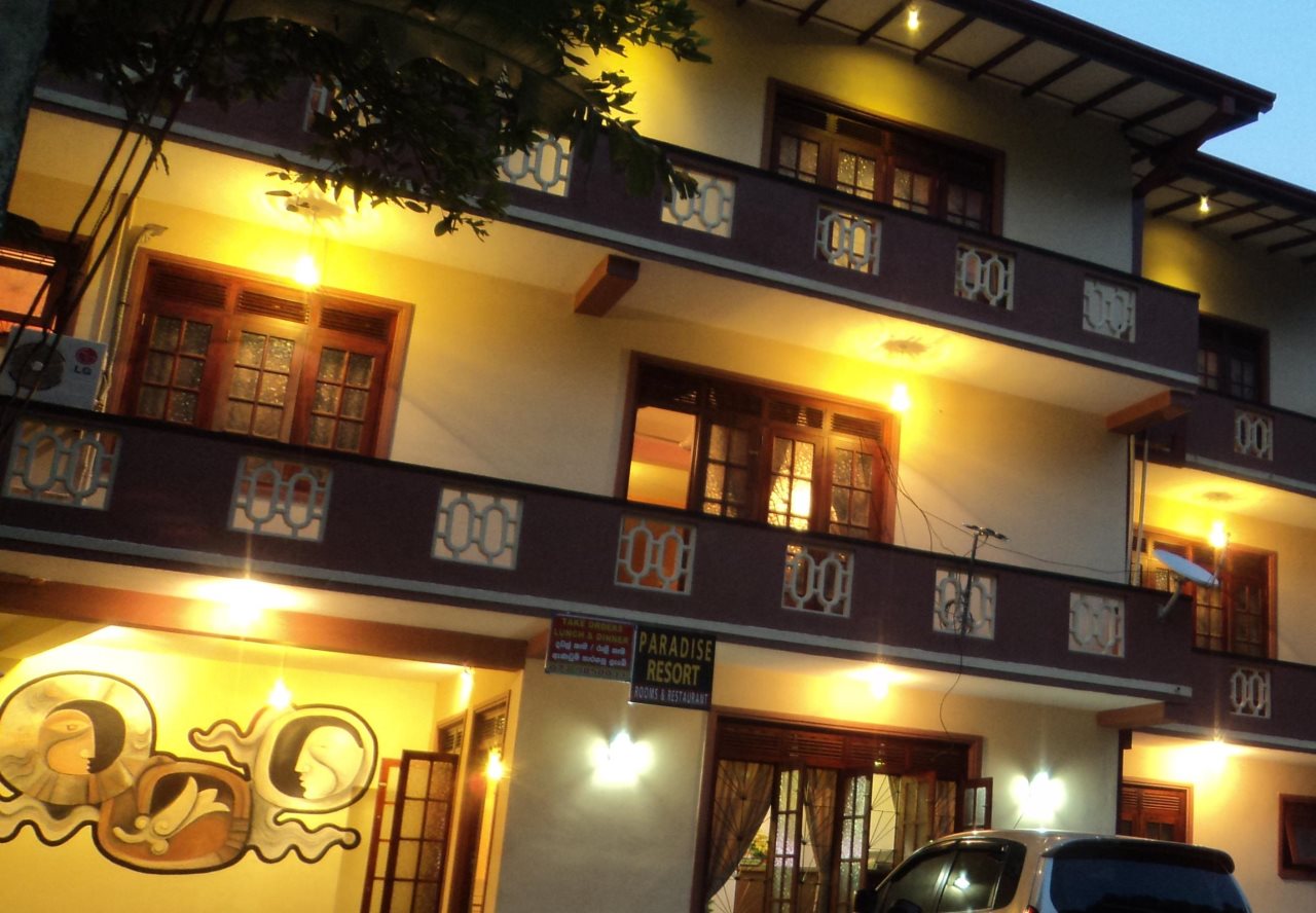Kandy Paradise Resort — 4-Star Luxury Hotel in Kandy, Sri Lanka
