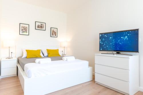 Petka Hill Apartments