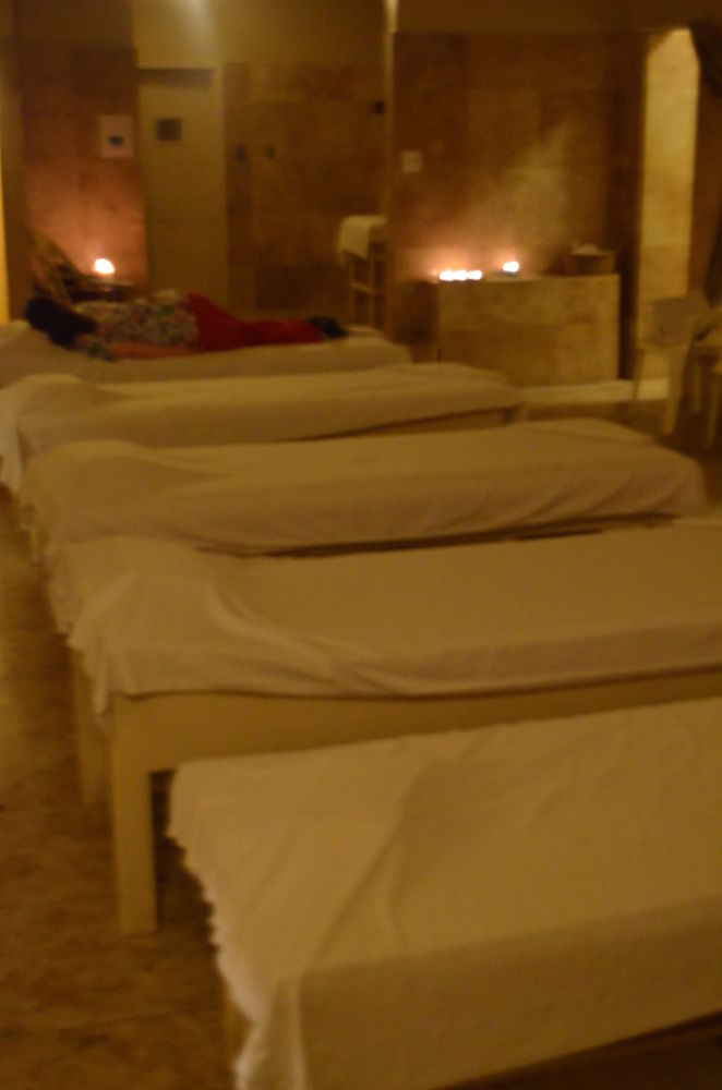 The Springs Hotel and Spa - photo 18