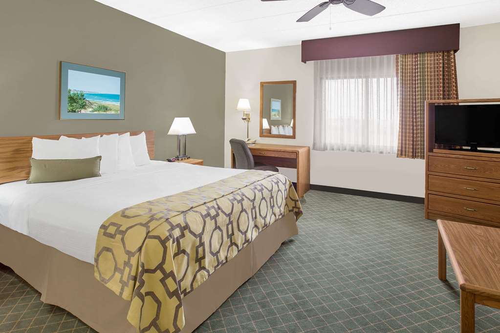Baymont by Wyndham Janesville - photo 13