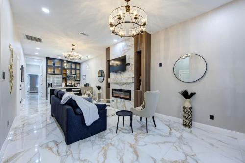 Houston’s Marble Gem Near NRG & Medical Center in Houston, United States