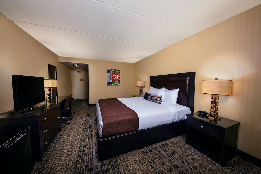 Boulder Station Hotel and Casino - photo 5