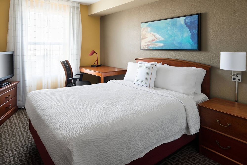 TownePlace Suites Los Angeles LAX Manhattan Beach - photo 11