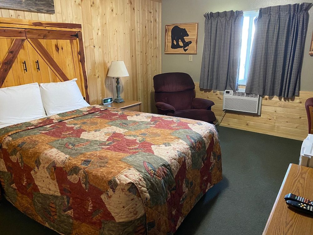 Celebrity Inn Clarinda - photo 14