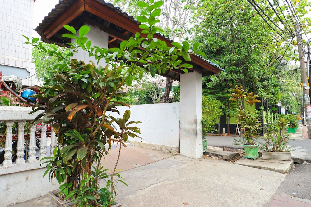 Wisma Bulan Mas - last minute hotel in Jakarta