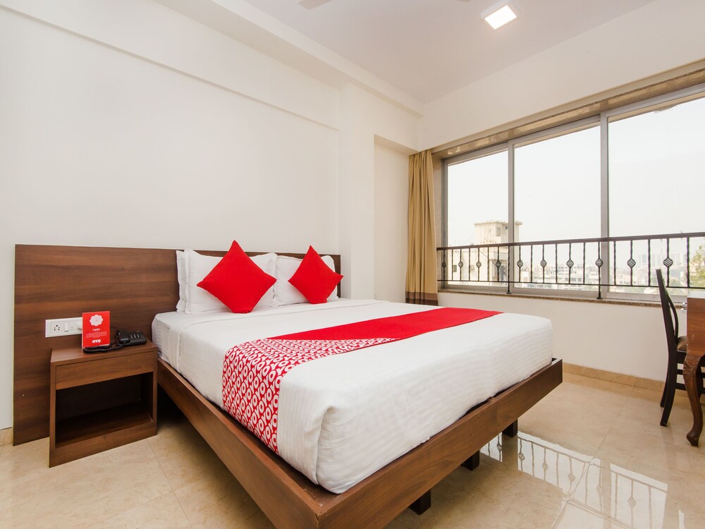 OYO 12349 Imperial Plus - last minute hotel in Mumbai