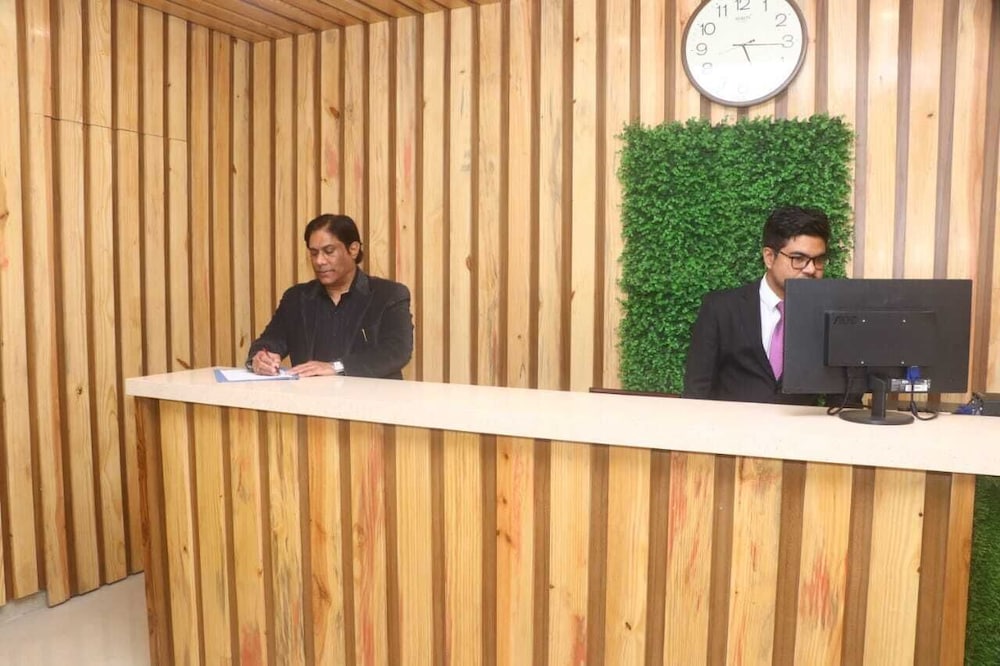 Hotel Grand 81 in Faridabad, India