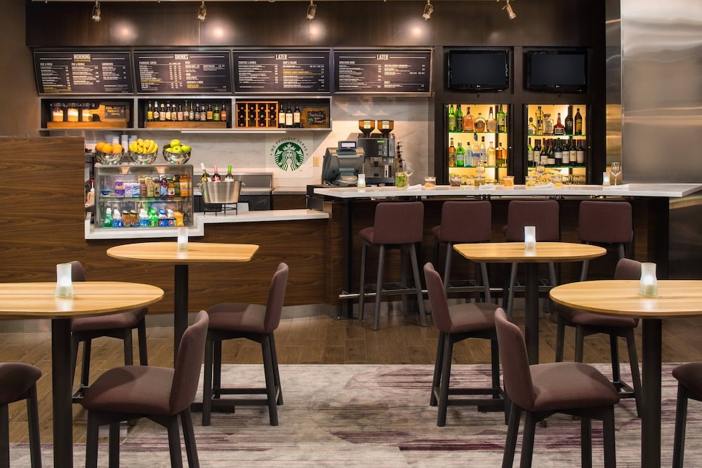 Courtyard by Marriott Seattle Federal Way - photo 21