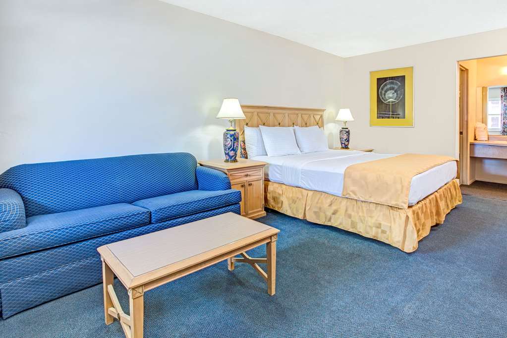 Knights Inn Kissimmee - photo 9