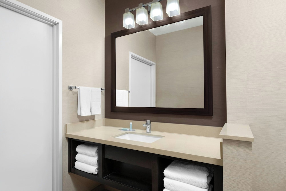Fairfield Inn & Suites Riverside Corona Norco - photo 25