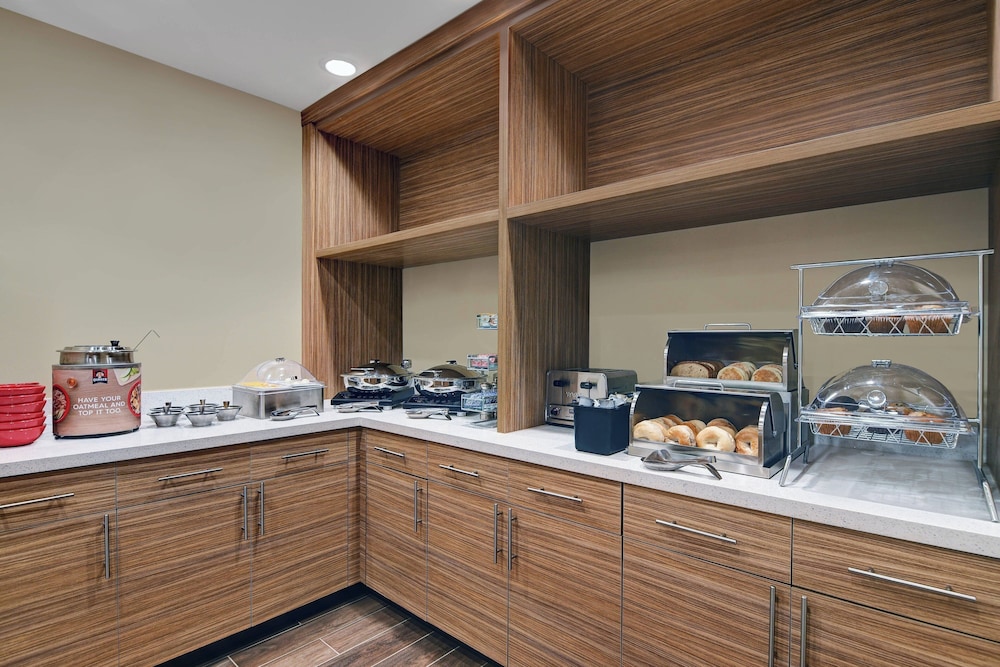 TownePlace Suites by Marriott Lima - photo 36