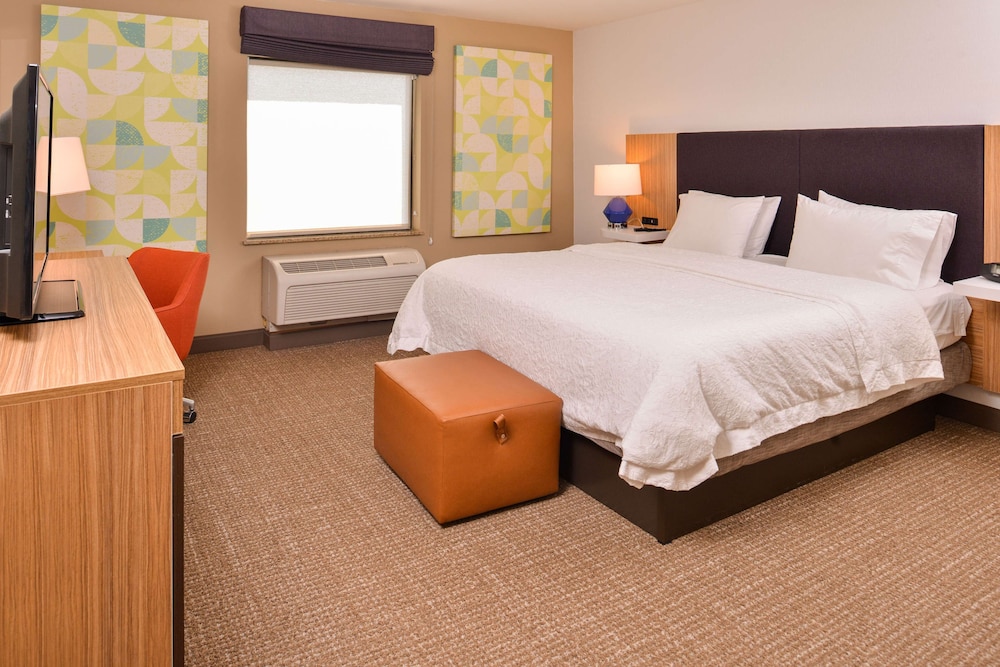 Hampton Inn York - photo 13