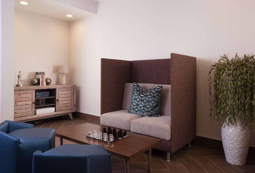 Home2 Suites by Hilton Atlanta Perimeter Center - photo 44