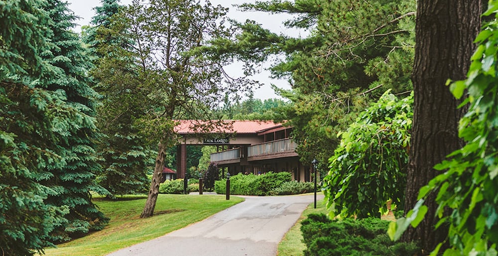 Oakwood Resort - carbon neutral hotel in South Huron