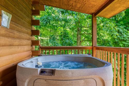 Magical Moments Hot Tub WIFI 560 in FREE Attractions tickets each paid day - photo 28