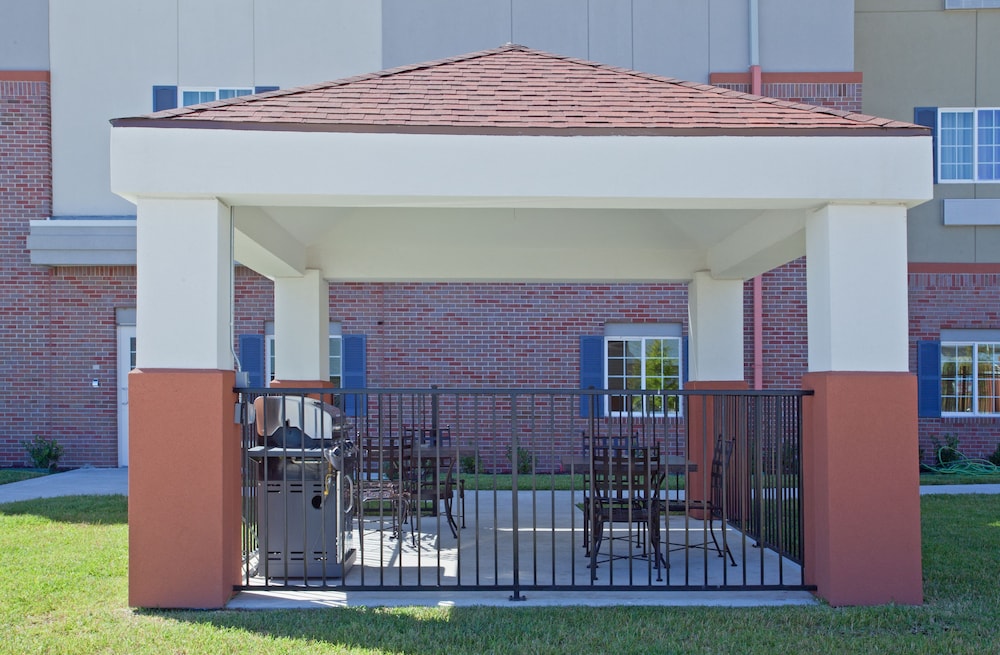 Candlewood Suites League City by IHG - photo 25