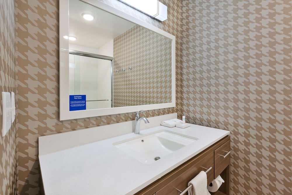 Home2 Suites by Hilton Battle Creek - photo 19