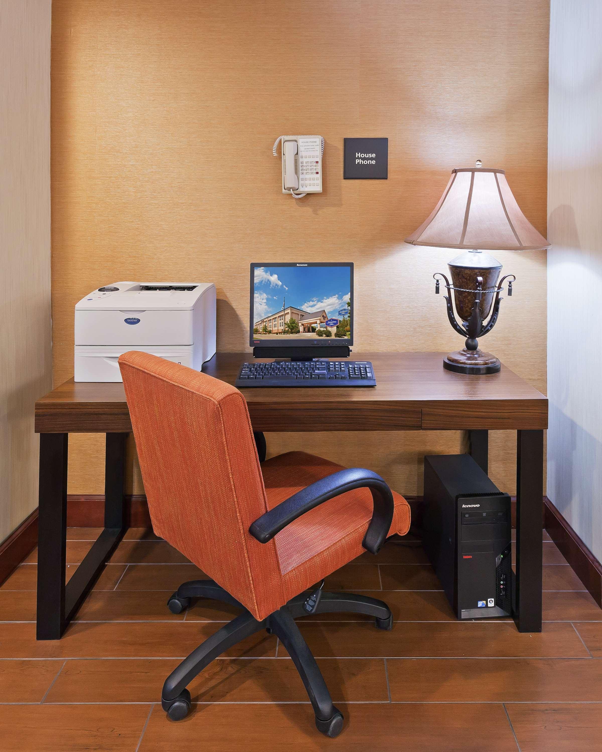 Hampton Inn Manhattan - photo 21