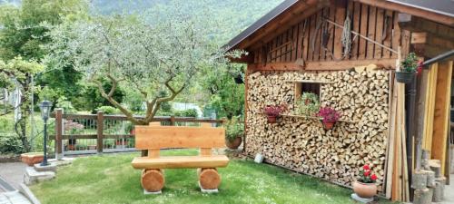 Casa Vacanze Green Garden — 4-Star Luxury Hotel in Molina Di Ledro, Italy