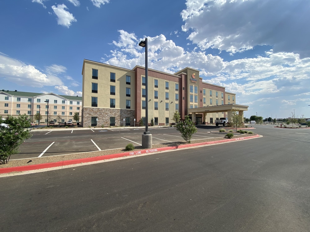 Comfort Suites Midland West - photo 25