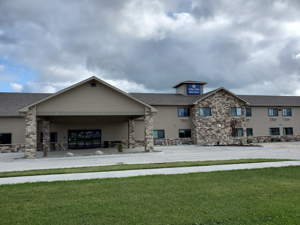 Cobblestone Inn & Suites Boone - photo 62