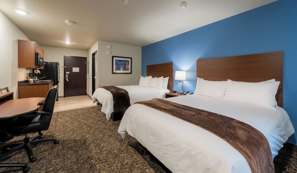 My Place Hotel Colorado Springs CO - photo 6
