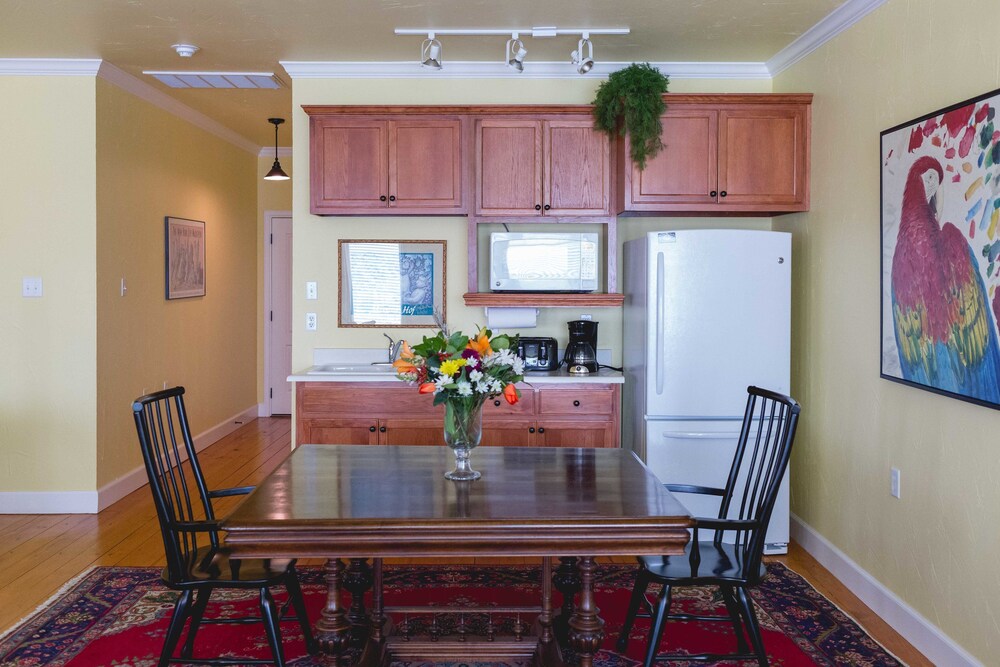 High Cotton Inn - photo 26