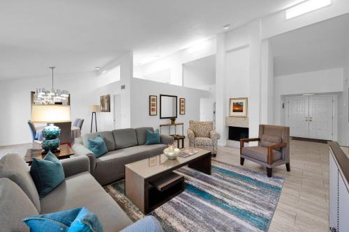 Guest Casita New Pickleball Tile Floor in Scottsdale, United States