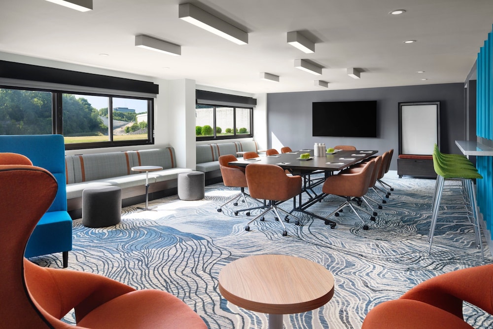 Nashville Airport Marriott - photo 34