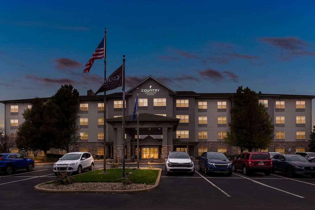 Country Inn & Suites by Radisson Portage IN - photo 4
