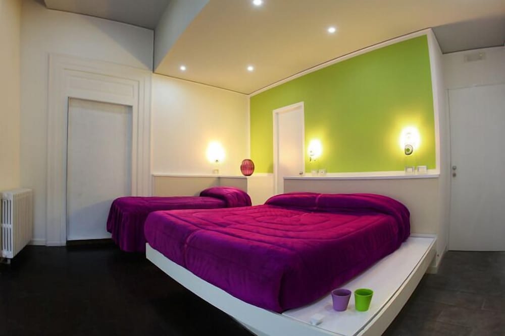 The Fresh - carbon neutral hotel in Naples