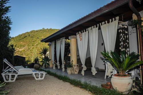 Case Vacanza Bithia — 4-Star Luxury Hotel in Domus De Maria, Italy