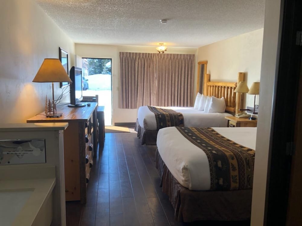 Kelly Inn West Yellowstone - photo 25