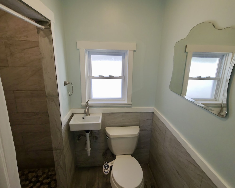 Hotel on Magnolia East - photo 18