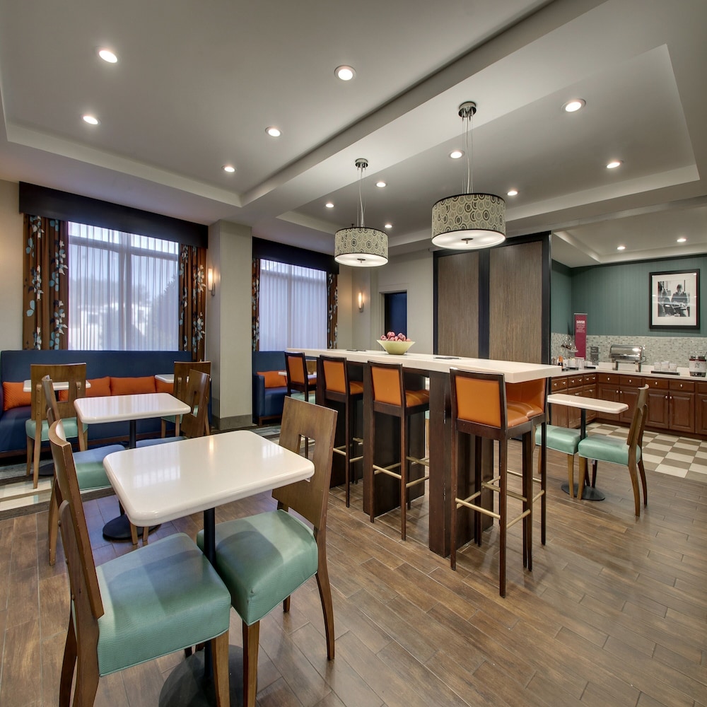 Hampton Inn Shreveport Airport - photo 76