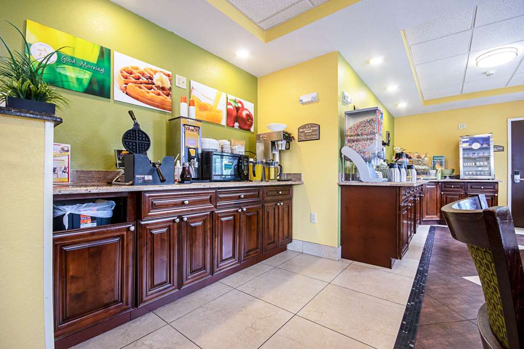Quality Inn & Suites Glenmont Albany South - photo 40