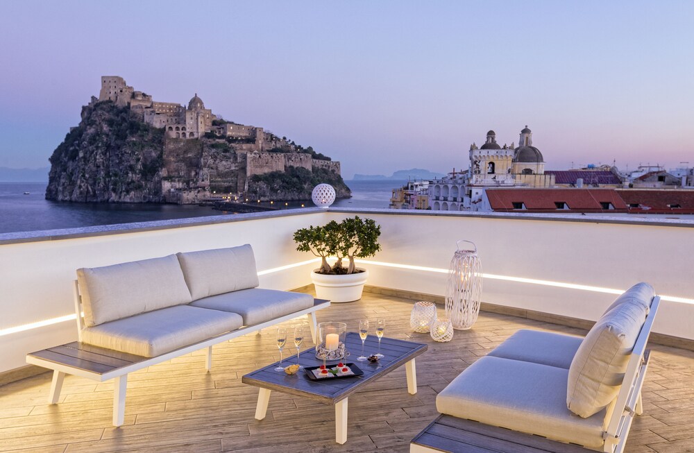 Exclusive Home Ischia — 4-Star Luxury Hotel in Ischia, Italy