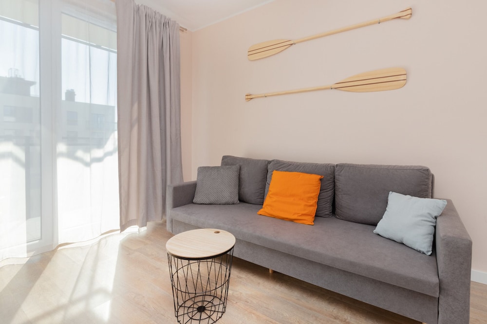 Bloom & Rest Apartment with Balcony & Parking Gdańsk by Noclegi Renters — 4-Star Luxury Hotel in Gdansk, Poland