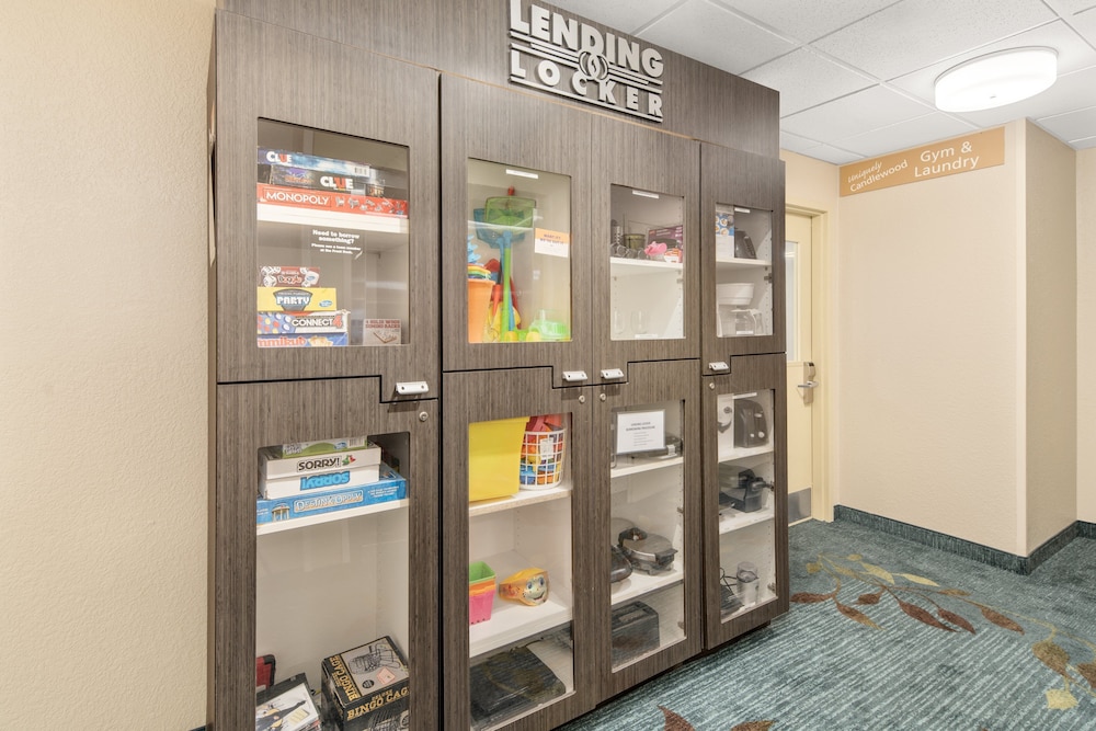 Candlewood Suites Destin Sandestin by IHG - photo 26