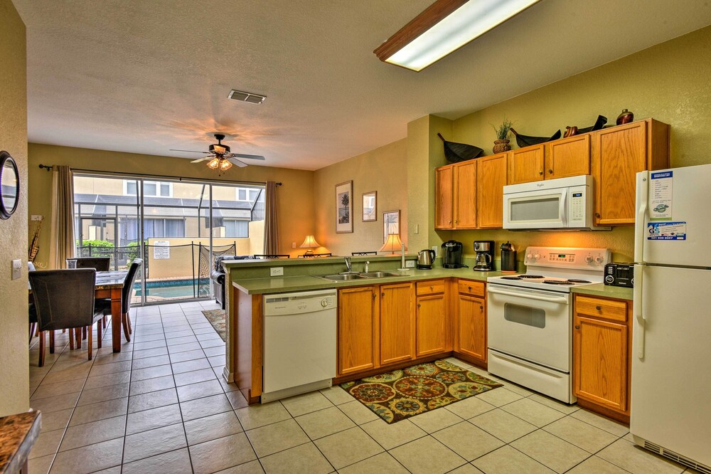Resort Townhome w Splash Pool 7 Mi to Disney - photo 37