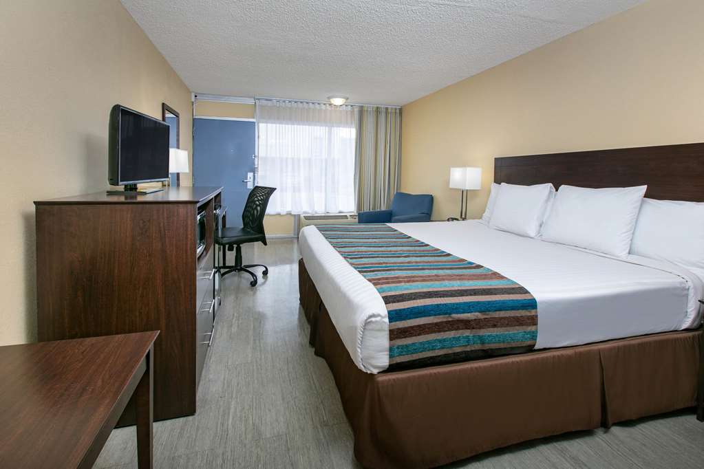 Days Inn by Wyndham Natchez - photo 14
