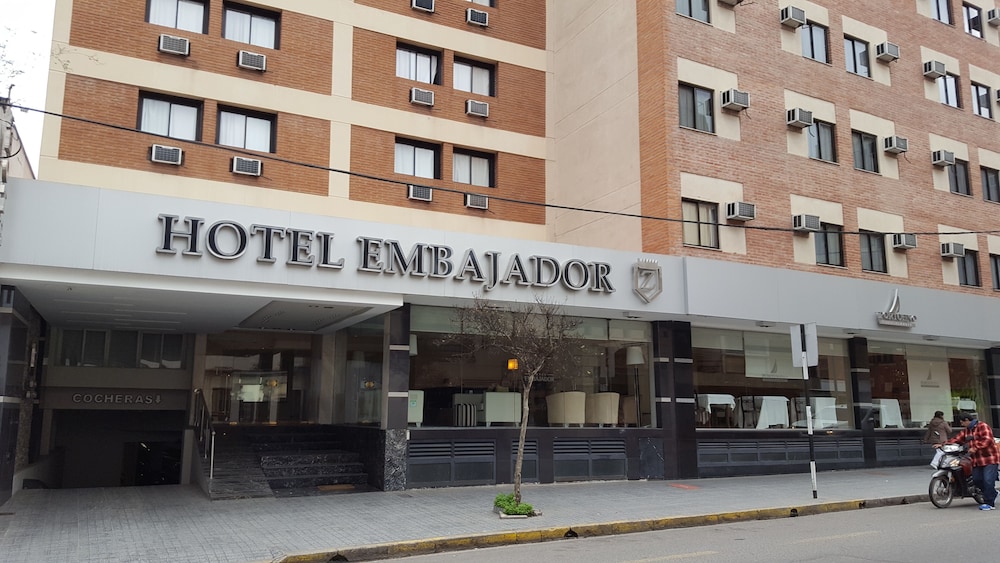 Hotel Embajador — hotel in San Miguel De Tucuman